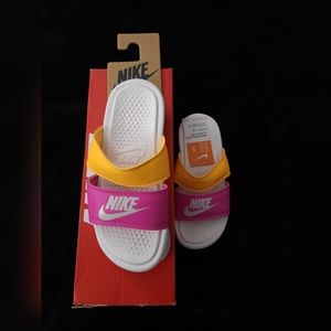 Nike Benassi Duo Ultra Slides